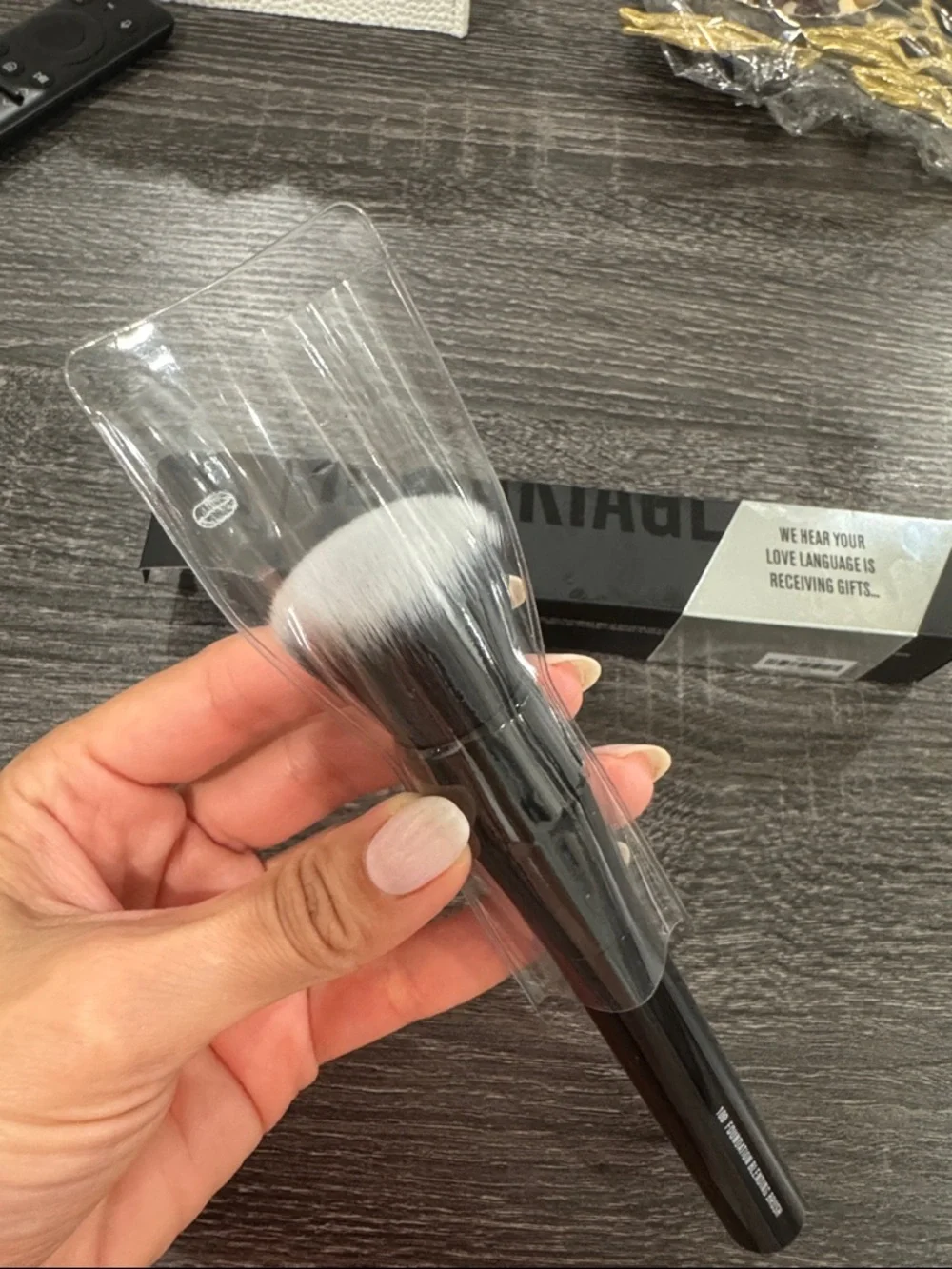 IL MAKIAGE Foundation Blending Brush 100